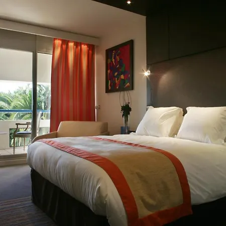 Hotel Hôtel&spa Vatel Nîmes